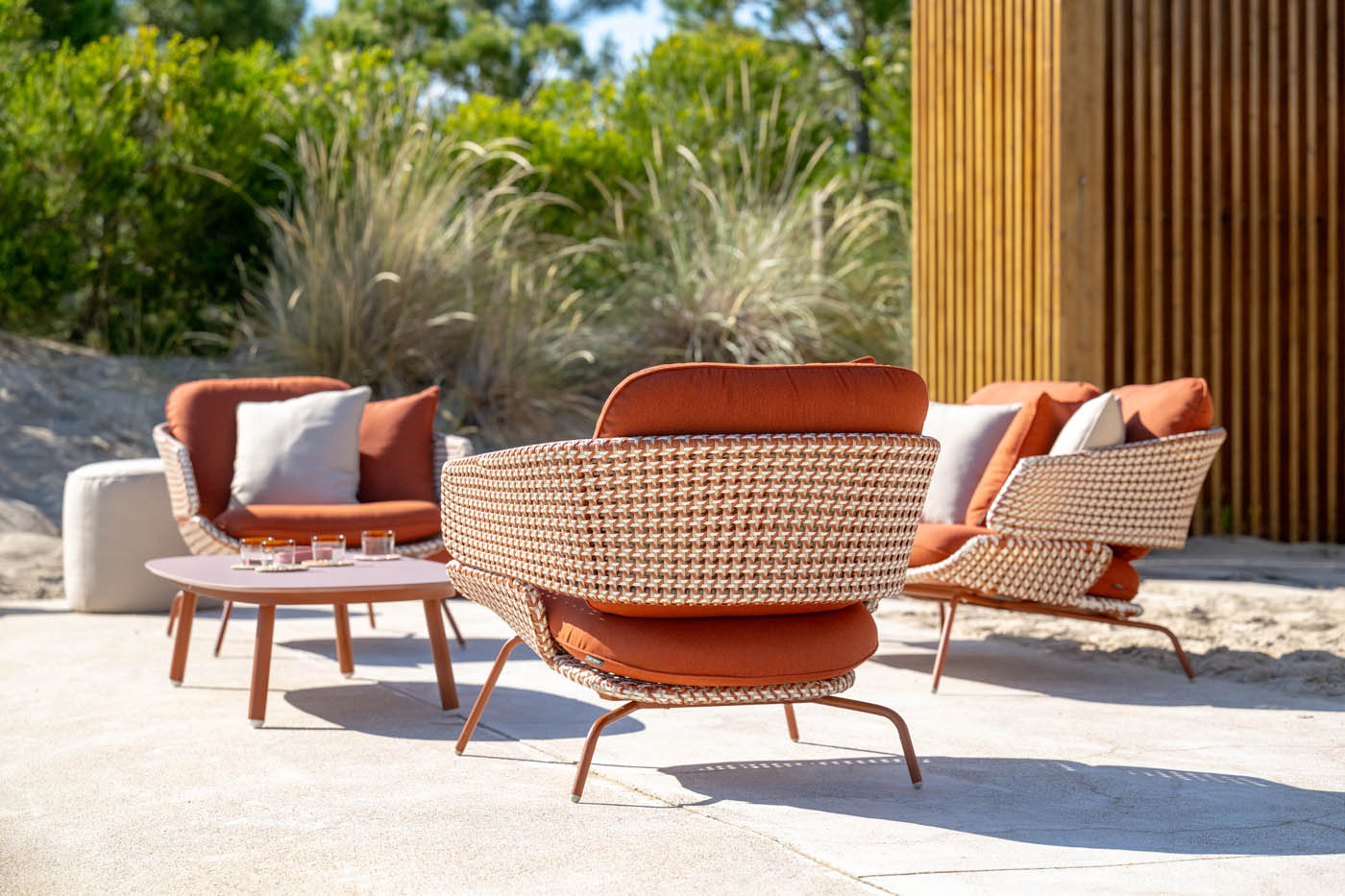 Jati Kebon Phil fotel garnitúrában