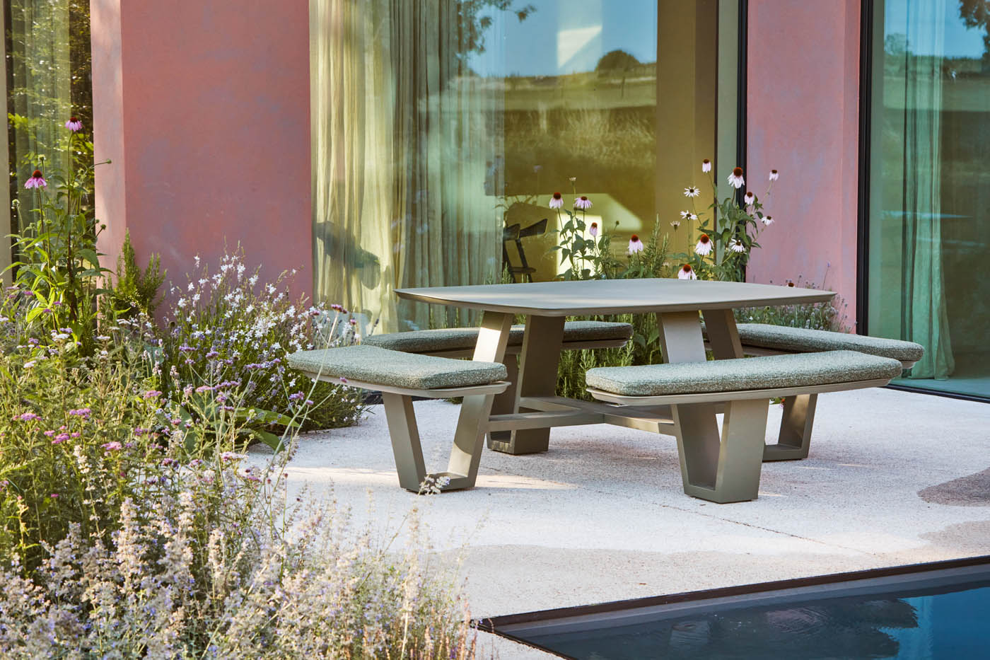 Jati Kebon Squadro piknikasztal Green mat színben